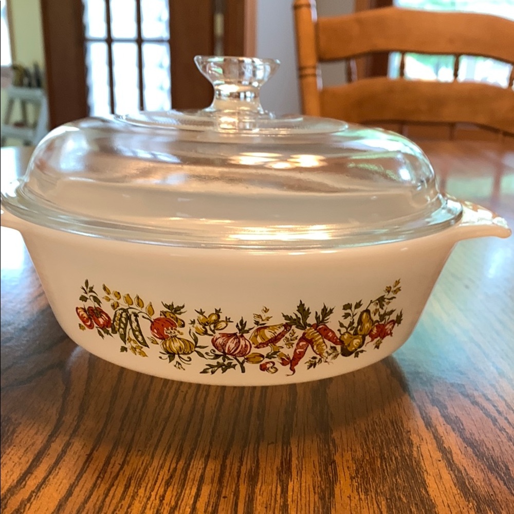 Anchor Hocking Vintage Glass Casserole Dish with Lid. Vegetable Harvest